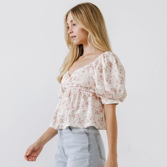English Factory Textured Floral Top - Picture 2 of 5